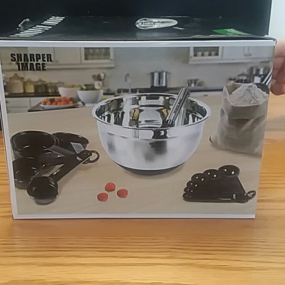 Sharper Image 13pc mixing bowl and baking set